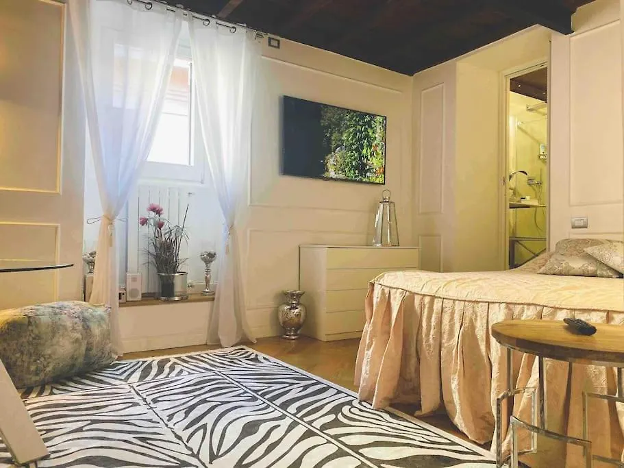 Romanlux Suites 0*, Rome