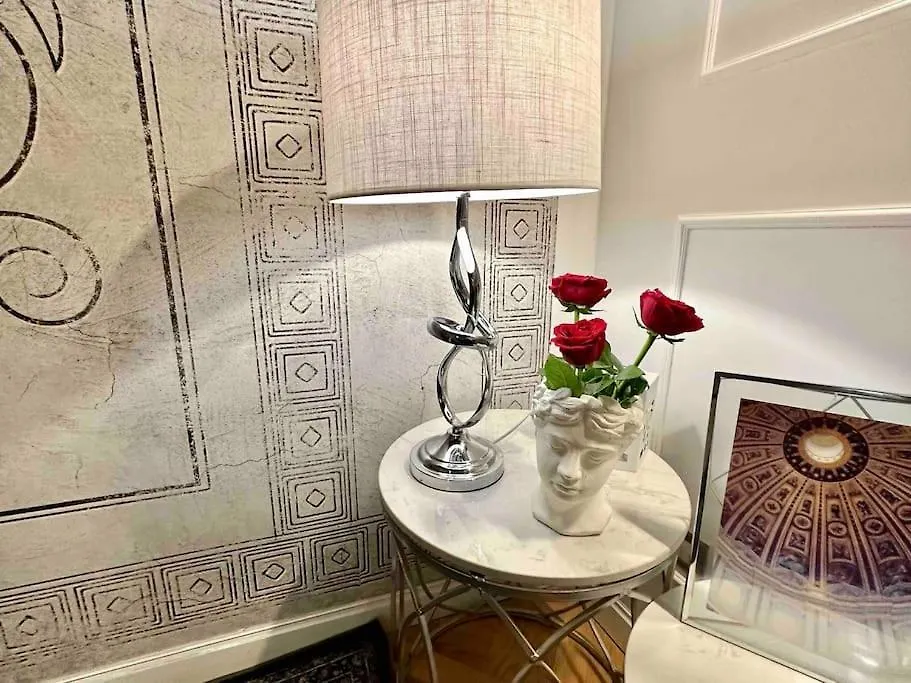 Apartment Romanlux Suites Italy